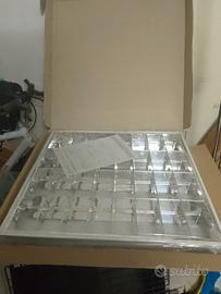4 plafoniere novalux. più 20 neon Philips 