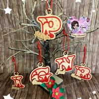 Pendagli natalizi con iniziali e nomi 🎄