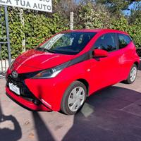 TOYOTA Aygo 1.0 VVT-i 69 CV 5 porte x-clusiv