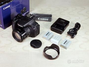 Fotocamera Canon SX60 HS con accessori