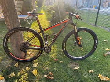MTB Scott carbonio