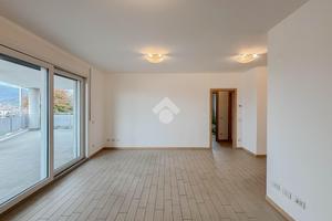 UFFICIO A VILLA D'ALMÈ