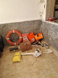 Attrezzi da pesca ( Prezzo da concordare non €1)