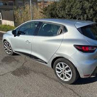 Renault Clio 1.5 dci Duel 90cv cambio automatico
