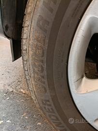 Gomme Milestone wander ht3 225/(65/R17