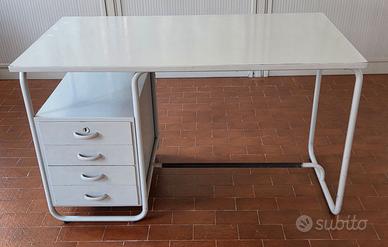 Scrivania vintage anni 70 ferro legno con cassetti