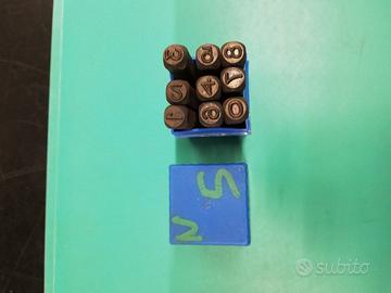 Punzoni marcatura in acciaio numeri/lettere 5 mm