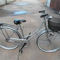 Bicicletta misura 24  usata  pari al nuovo