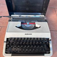 Macchina da scrivere adler vintage