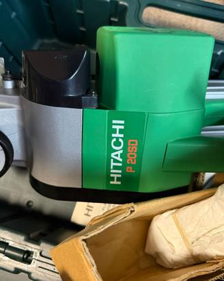 Levigatrice a nastro Hitachi