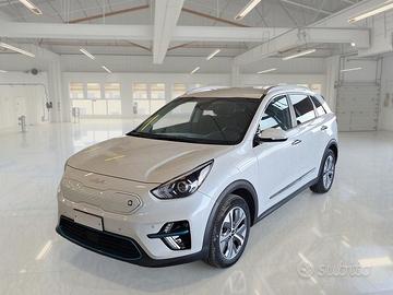 KIA E-NIRO 64 KWH STYLE 5 PORTE BERLINA