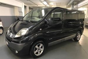 Renault Trafic 2.0 dCi/115 9 POSTI / GANCIO TRAINO
