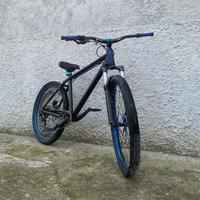 Wheelie bike cube 26