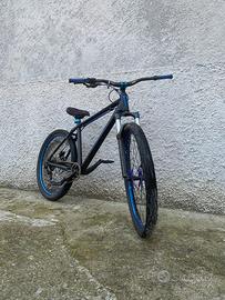 Wheelie bike cube 26