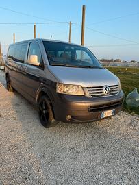 Volkswagen T5 Caravelle 2005