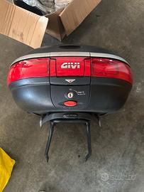 Vari pezzi tmax 500 2001