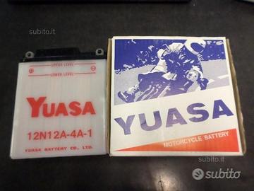 Batteria moto yuasa honda cb 500 anni 70