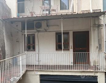 Bilocale via impallomeni