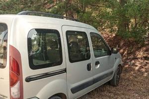 Kangoo Renault 2002 benzina