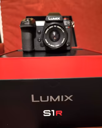 Panasonic Lumix DC-S1R  – Mint