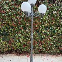 Lampione antico da esterno