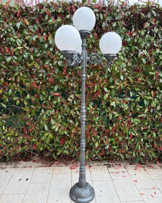 Lampione antico da esterno