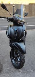Beverly 400 S nero opaco 3600 km