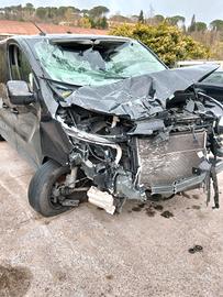 Renault trafic 9 posti