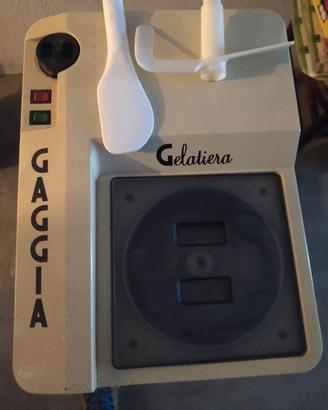 gelatiera gaggia