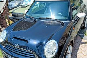 mini one 2004 con paraurti e cofano cooper s 