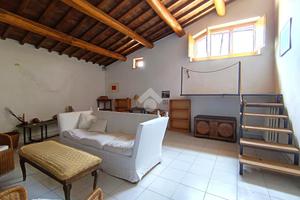 CASA SEMINDIPENDENTE A SAN GEMINI