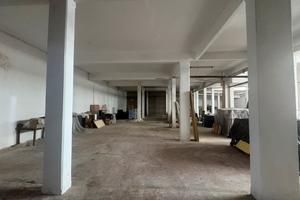 Magazzino in viale Montegrappa