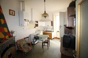Appartamento di 85 m² con 3 locali e box auto a La