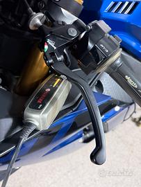yamaha R1