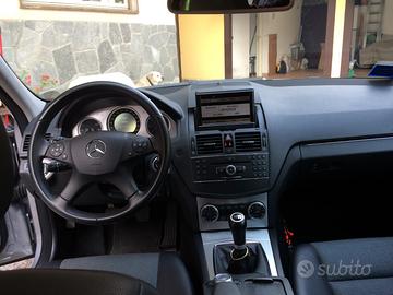 MERCEDES C220 CDI AVANTGARDE