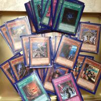 Mazzo Yugioh custode di tombe