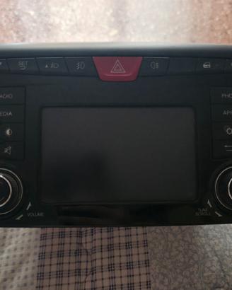 Autoradio Bluetooth lancia y Uconnect5 