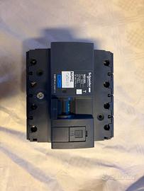 Interruttore Magnetotermico Schneider NG125L 32A