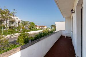 TRILOCALE VISTA MARE A 50 METRI DALLA SPIAGGIA CON