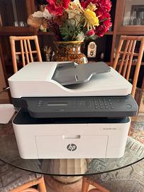 Stampante multifunzione HP Laser MFP 137fnw