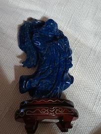 Scultura in lapislazzuli.