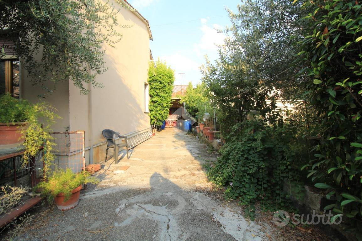House in Monsummano Terme, Le Case - Vista 3