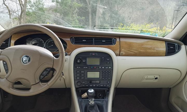 JAGUAR X-Type X400/6/7/8/9 - 2002