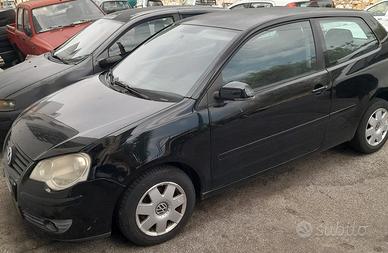 VOLKSWAGEN POLO 4 SERIE