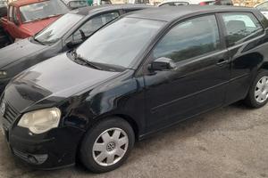 VOLKSWAGEN POLO 4 SERIE