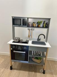 Cucina giocattolo Miele