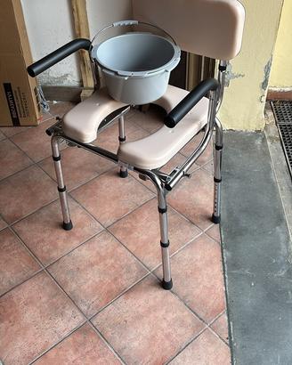Sedia wc per disabili e anziani