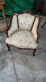 poltroncine stile antico restaurate