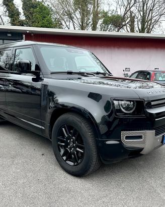 Land Rover Defender 110 3.0D I6 200 CV AWD Auto X-