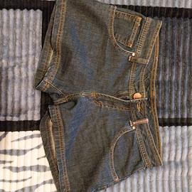 Short jeans hello kitty